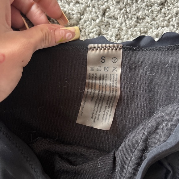 Black Ruffled Bikini Set - Picture 2 of 4